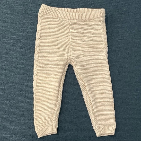 Nicole Miller Cream with Sparkle Girls Knit Outfit with Bonnet 6-9m - Picture 6 of 11